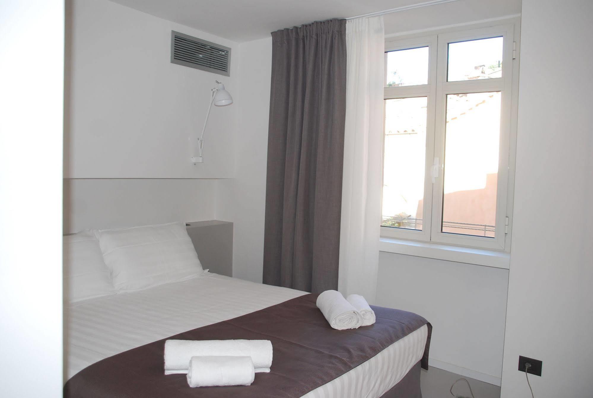 Bed and breakfast Residenza Pantaleo 3*